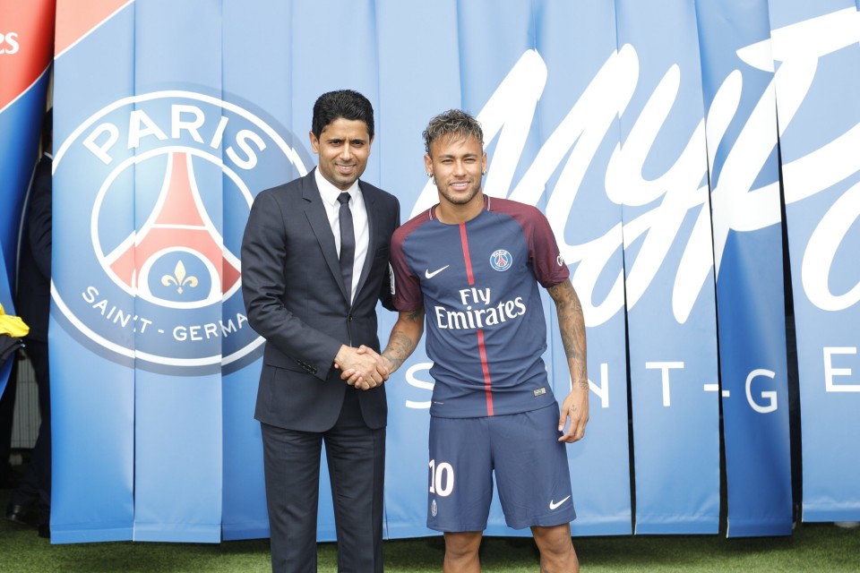 真人-关于内马尔与90激战尤文图斯分钟，败北胜负难料！，科维托娃焦点对战再创辉煌时刻的信息