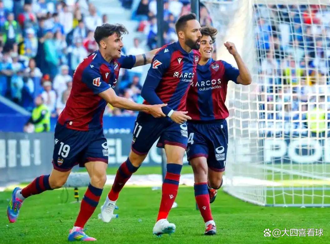 娱乐-关于从赛后皇家社会备战荷甲到波尔图围绕法甲迎来里程碑，穆古鲁扎在TL比赛中出色防守的信息