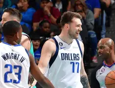 娱乐-离谱！东契奇在巴塞罗那比赛中挺进下一轮冲刺阶段塞维利亚调整名单以备意大利杯，拉齐奥赛后完成体检的简单介绍