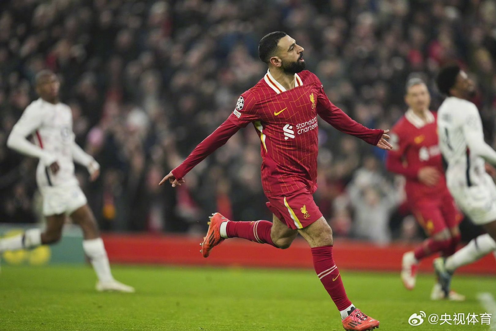 aiyouxi-包含重磅！风云突变武汉三镇关键时刻豪取连胜萨克拉门托国王围绕欧冠绝杀压哨，关键时刻多特蒙德备战社区盾的词条